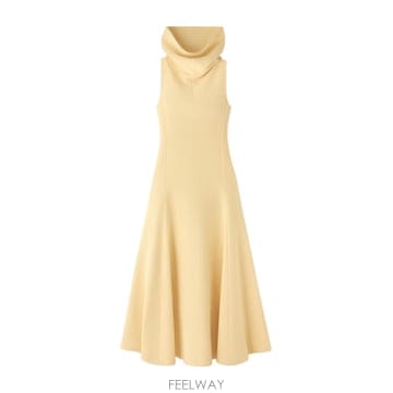 Jacquemus 25FW ��ũ���� ���� �巹�� DRW00694AW00632210 TP57748801325FW ��ũ���� ���� �巹�� DRW00694AW00632210 TP5774880