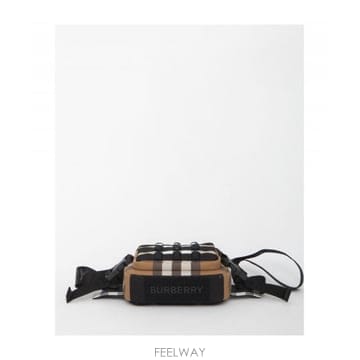 Burberry 25SS Burberry ���� ��Ʈ �� 80609481 TP57896958125SS Burberry ���� ��Ʈ �� 80609481 TP578969581