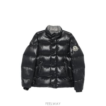 Moncler 26FW ��Ŭ���� �е� 596XE 1A001 96 P99 BLACK26FW ��Ŭ���� �е� 596XE 1A001 96 P99 BLACK