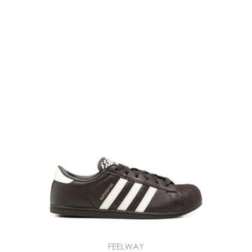 26FW 아디다스 스니커즈 KK0421 BLACK WHITE