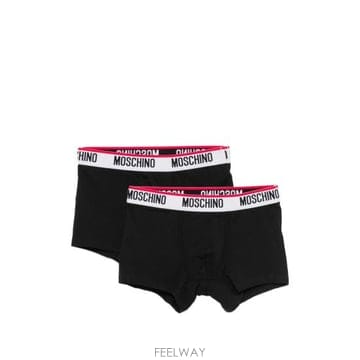 Moschino 26FW ��Ű�� ��Ƽ 4300 A1394 0555 BLACK26FW ��Ű�� ��Ƽ 4300 A1394 0555 BLACK