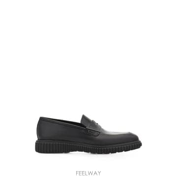 Ferragamo 26FW ����䷹ ��󰡸� ���� 02B064 0796980 3E NERO BLACK26FW ����䷹ ��󰡸� ���� 02B064 0796980 3E NERO BLA