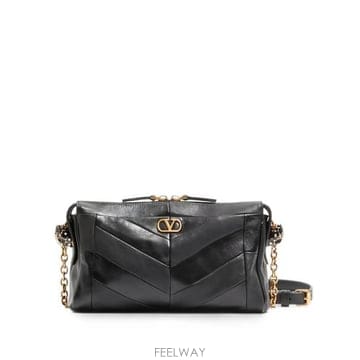 Valentino 26FW �߷�Ƽ�� ����ٴ� ũ�ν��� 9W2B0S99UYF 0NO BLACK26FW �߷�Ƽ�� ����ٴ� ũ�ν��� 9W2B0S99UYF 0NO BLACK