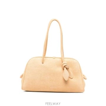 Jacquemus 26FW ��ũ���� �������� ����Ʈ ������ BAU00417 AC45C01 755 YELLOW26FW ��ũ���� �������� ����Ʈ ������ BAU00417 AC45C01 
