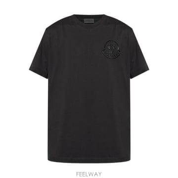 Moncler 26FW ��Ŭ���� ���� Ƽ���� 89AYW 8C000 37 999 BLACK26FW ��Ŭ���� ���� Ƽ���� 89AYW 8C000 37 999 BLACK