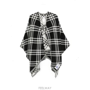 Burberry 26FW ������ ���� 8129970 ST LWT TRI A1189 BLACK WHITE26FW ������ ���� 8129970 ST LWT TRI A1189 BLACK WHITE