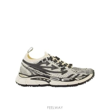 Off White 26SS Off ȭ��Ʈ ���� ����Ŀ�� OMIA2A0S26FAB0011710 TP57808810626SS Off ȭ��Ʈ ���� ����Ŀ�� OMIA2A0S26FAB0011710 TP5