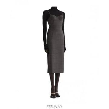 | Other Brand | 26FW MUGLER ���� �巹�� 26F1RO18081040B6102 TP58036130726FW MUGLER ���� �巹�� 26F1RO18081040B6102 TP58036130