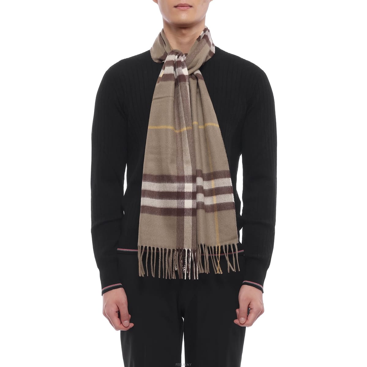 Burberry 26FW ���� üũ ĳ�ù̾� ���÷� (8112647 VOLE BROWN M 26F)26FW ���� üũ ĳ�ù̾� ���÷� (8112647 VOLE BROWN M 2