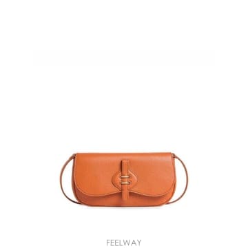 | Other Brand | 26SS COCCINELLE �̴� �� Micro Grainy Crab Crab E5U7F550101R41 T26SS COCCINELLE �̴� �� Micro Grainy Crab Crab E5U7F55