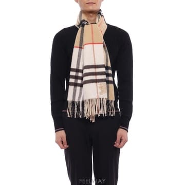 Burberry 26FW_0827 ���� ��Ʈ��Ʈ üũ ĳ�ù̾� ���÷� 8113922_SAND_PEBBLE_WHITE_M26FW_0827 ���� ��Ʈ��Ʈ üũ ĳ�ù̾� ���÷� 8113922