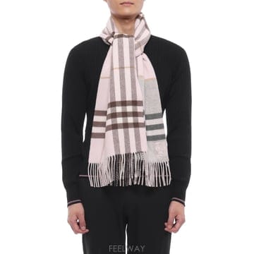 Burberry 26FW_0827 ���� ��Ʈ��Ʈ üũ ĳ�ù̾� ���÷� 8115312_BOW_PINK_MITTEN_GREY_26FW_0827 ���� ��Ʈ��Ʈ üũ ĳ�ù̾� ���÷� 8115312