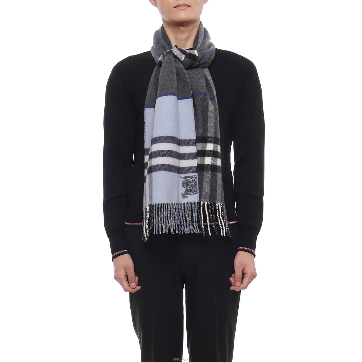 Burberry 26FW ���� ��Ʈ��Ʈ üũ ĳ�ù̾� ���÷� (8115313 MARLBOROUGH BANK M 26F)26FW ���� ��Ʈ��Ʈ üũ ĳ�ù̾� ���÷� (8115313 MAR