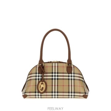 Burberry 26FW ������ ��Ʈ�� 8129065 A7026 Checked26FW ������ ��Ʈ�� 8129065 A7026 Checked