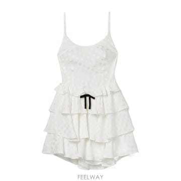 ALESSANDRA RICH 26SS �˷�����ġ ���� �巹�� FABX41940822WHITEWHITE TP57707128726SS �˷�����ġ ���� �巹�� FABX41940822WHITEWHITE