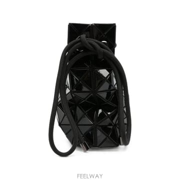 Issey Miyake 26FW �ٿ��ٿ� ���� BB68AG531 15 Black26FW �ٿ��ٿ� ���� BB68AG531 15 Black