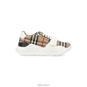 Burberry 26SS Burberry ��Ƽ �÷� ���� �� fabric ����Ŀ�� 8050509A7028 TP5787926026SS Burberry ��Ƽ �÷� ���� �� fabric ����Ŀ�� 805050