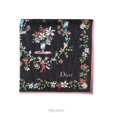 DIOR 26FW ũ����î   Arabesque ��ũ ��ī�� 26A64TC090S6096910 TP57943347326FW ũ����î   Arabesque ��ũ ��ī�� 26A64TC090S60969