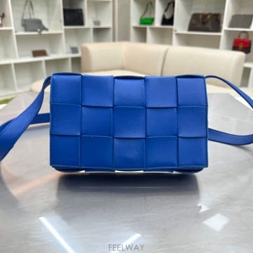 Bottega Veneta ���װ�����Ÿ ī��Ʈ�麸�װ�����Ÿ ī��Ʈ��