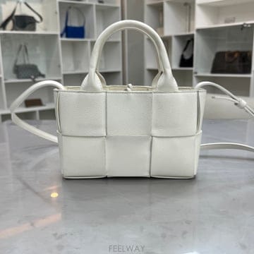 Bottega Veneta ���װ�����Ÿ ȭ��Ʈ ���� �Ƹ��� ��Ʈ�麸�װ�����Ÿ ȭ��Ʈ ���� �Ƹ��� ��Ʈ��