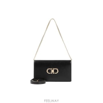 Ferragamo ��󰡸� 26FW ���� ��ġ�� �̴� ü�� ���&ũ�ν��� ���� 21-8357 0771676��󰡸� 26FW ���� ��ġ�� �̴� ü�� ���&ũ�ν��� ����