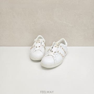 Valentino �߷�Ƽ�� �����͵� ���� ����Ŀ�� ȭ��Ʈ 39�߷�Ƽ�� �����͵� ���� ����Ŀ�� ȭ��Ʈ 39