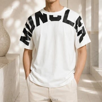 Moncler [��ǰ/������] ��Ŭ���� �ΰ� ������ ���� Ƽ���� M / 100[��ǰ/������] ��Ŭ���� �ΰ� ������ ���� Ƽ���� M / 100