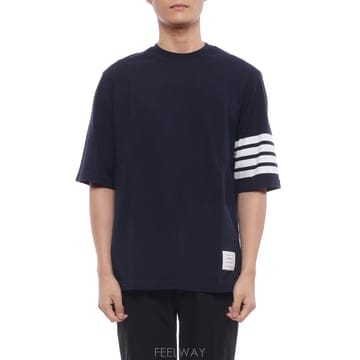 Thom Browne 26FW_0827 ���� �缱 ��Ʈ������ ����Ƽ���� MJS168G_07862_41526FW_0827 ���� �缱 ��Ʈ������ ����Ƽ���� MJS168G_0786