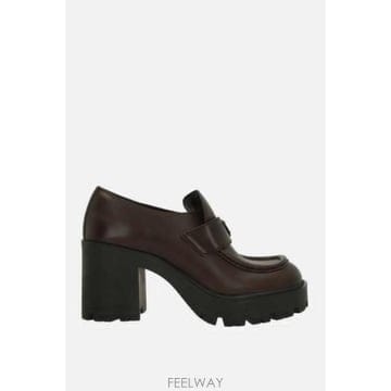 PRADA [E32]����� 1D563OF0853KDPF0562 ���� ���� �� ������ PRADA vintage leath[E32]����� 1D563OF0853KDPF0562 ���� ���� �� ������ PR