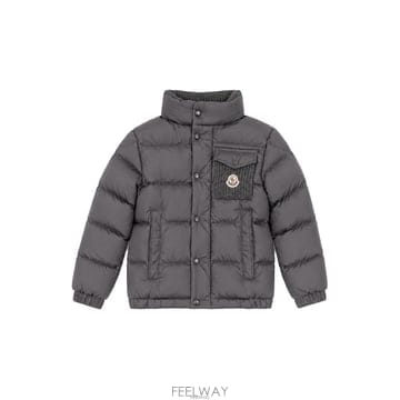 Moncler Ű�� �߷� JAREK ��Ʈ���� �е� 1A000 50 597X2 921Ű�� �߷� JAREK ��Ʈ���� �е� 1A000 50 597X2 921