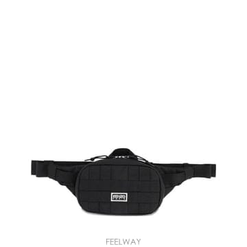 Kenzo 26FW KENZO ���� Ŭ��ġ PFG55SA207F2099BLACK TP58107210226FW KENZO ���� Ŭ��ġ PFG55SA207F2099BLACK TP58107210