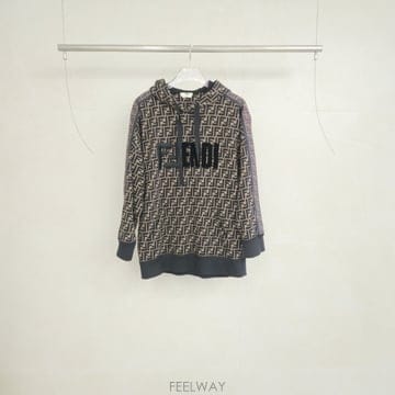 FENDI ��� FF�ΰ� �ĵ�Ƽ S FS7101��� FF�ΰ� �ĵ�Ƽ S FS7101