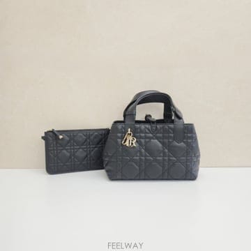 DIOR ��� ������ ���� ���� ��Ʈ�� M2822OSNW��� ������ ���� ���� ��Ʈ�� M2822OSNW