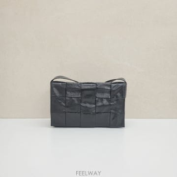 Bottega Veneta ���װ�����Ÿ ��Ʈ��ġ���� ���� ī��Ʈ�麸�װ�����Ÿ ��Ʈ��ġ���� ���� ī��Ʈ��