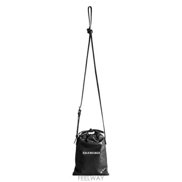 Balenciaga 26SS �߷��þư� �ΰ� �� Ȧ�� �� 852930 2ABH6 109026SS �߷��þư� �ΰ� �� Ȧ�� �� 852930 2ABH6 1090