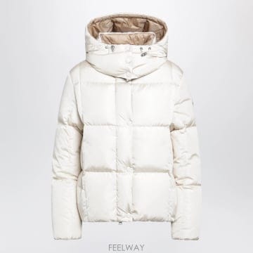 26FW Moncler 아이보리 nylon 다운 자켓 1A00198539ZD201 TP581372014
