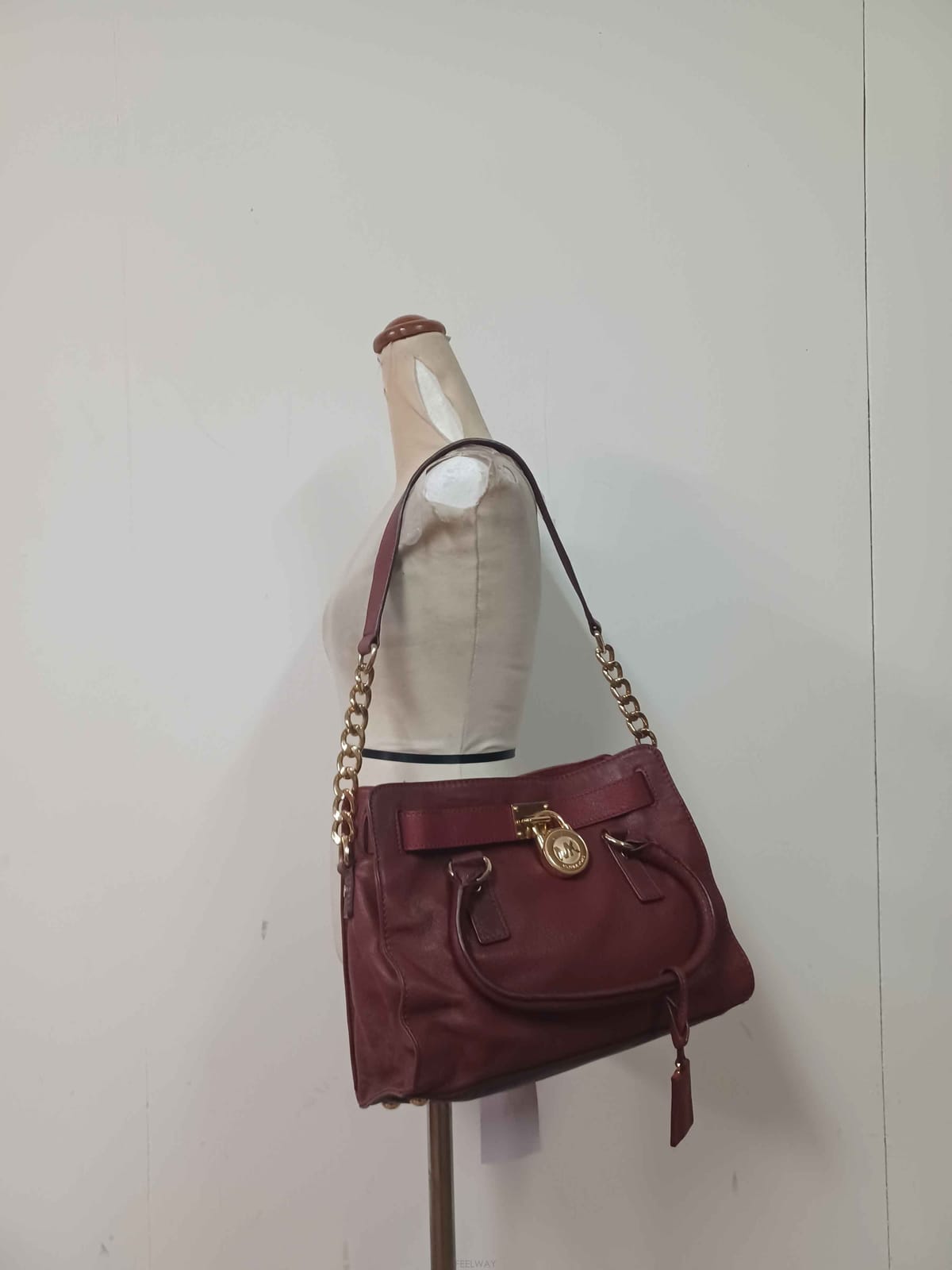 Michael Kors ��ȫ����/B-10931/����Ŭ�ھ��� ��ǰ ������ ������ȫ����/B-10931/����Ŭ�ھ��� ��ǰ ������ �����