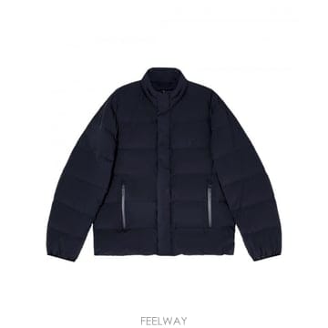 Armani 26FW �������� �Ƹ����� ���� �ٿ� ���� EM004948AF18499UB118 TP58119906326FW �������� �Ƹ����� ���� �ٿ� ���� EM004948AF18499U