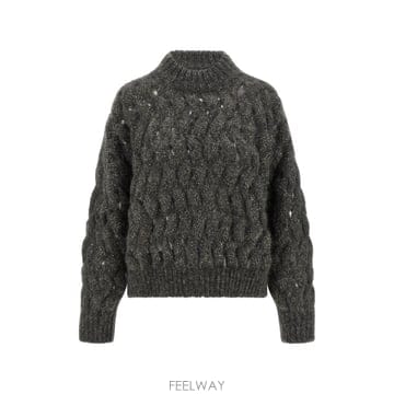 Brunello Cucinelli ���Ϲ�� ���ڷ� ��ġ�ڸ� ���� ���̺� �����ʹ��Ϲ�� ���ڷ� ��ġ�ڸ� ���� ���̺� ������