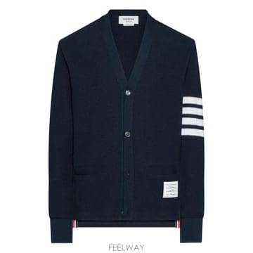 Thom Browne ���Ϲ�� ����� V�� �ΰ� ��ġ ����Ǵ��Ϲ�� ����� V�� �ΰ� ��ġ �����