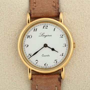 론진 Longines 화이트 다이얼 아라비아 인덱스 쿼츠 시계 Ref. 6582