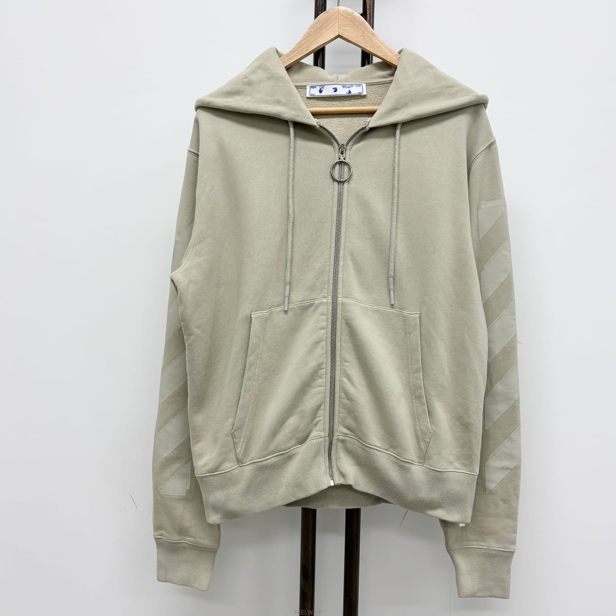 Off White [M]����ȭ��Ʈ ���ο� �ĵ�����[M]����ȭ��Ʈ ���ο� �ĵ�����