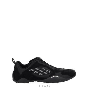 Balenciaga 26FW �߷��þư� �յ��� ��Ʈ�� ����Ŀ�� 853505 WMNDI1000 BLACK26FW �߷��þư� �յ��� ��Ʈ�� ����Ŀ�� 853505 WMNDI100