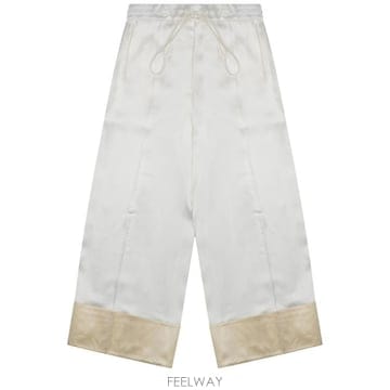 Toteme 26FW ���� ��Ʈ����Ʈ ���� 262WRB0398FB0546 047 WHITE26FW ���� ��Ʈ����Ʈ ���� 262WRB0398FB0546 047 WHITE