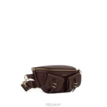 COCCINELLE 26FW ��ġ�ڸ� ���� E1 VGK 17 01 01R49 BERRY26FW ��ġ�ڸ� ���� E1 VGK 17 01 01R49 BERRY