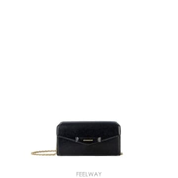 Givenchy 26FW ����� ũ�ν��� BB60RTB13A 001 BLACK26FW ����� ũ�ν��� BB60RTB13A 001 BLACK