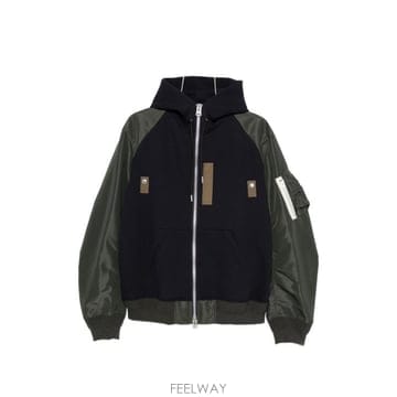 26FW 사카이 긴팔 티셔츠 26 04136M 233 NAVY
