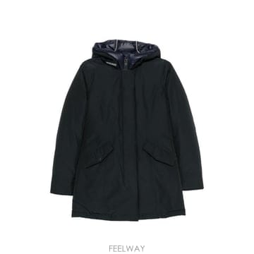 Woolrich 26FW �︮ġ �е� CFWWOU0580FB UT0001DKN NAVY26FW �︮ġ �е� CFWWOU0580FB UT0001DKN NAVY