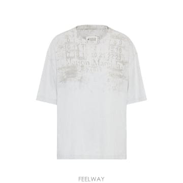 Maison Margiela 26FW ���������� ���� Ƽ���� S50GC0737 S24607857 WHITE26FW ���������� ���� Ƽ���� S50GC0737 S24607857 WHITE