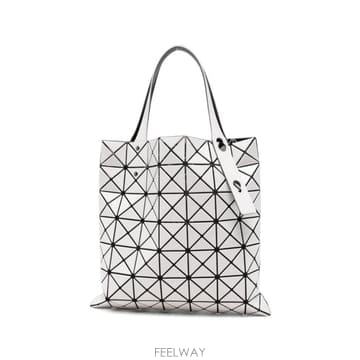 Issey Miyake 26FW �ٿ��ٿ� ��Ʈ�� BB68AG507 11 GREY26FW �ٿ��ٿ� ��Ʈ�� BB68AG507 11 GREY
